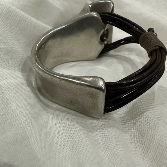 Green crystal cuff - Picture 5 of 6